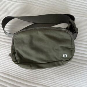 lululemon athletica Green Belt Bag